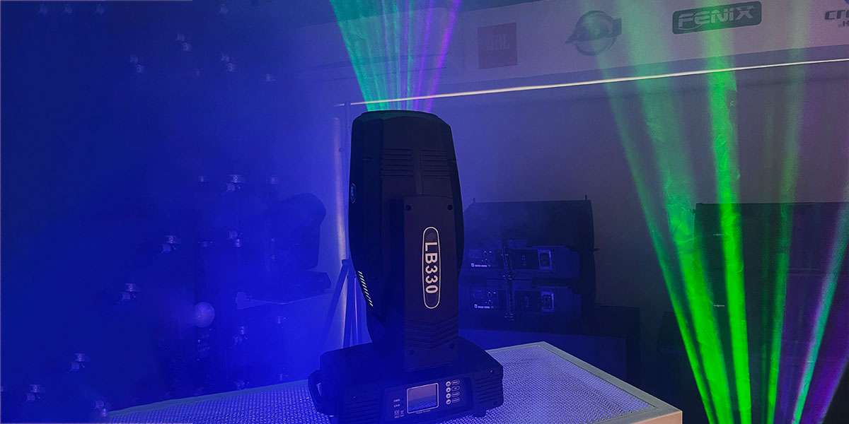LB330 Cabeza móvil