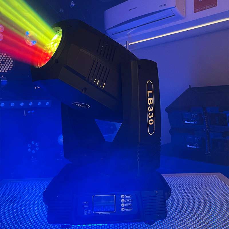 LB330 Cabeza móvil