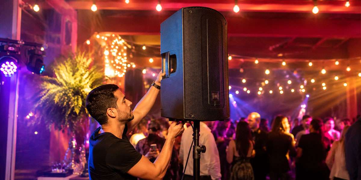 JBL MAX 15